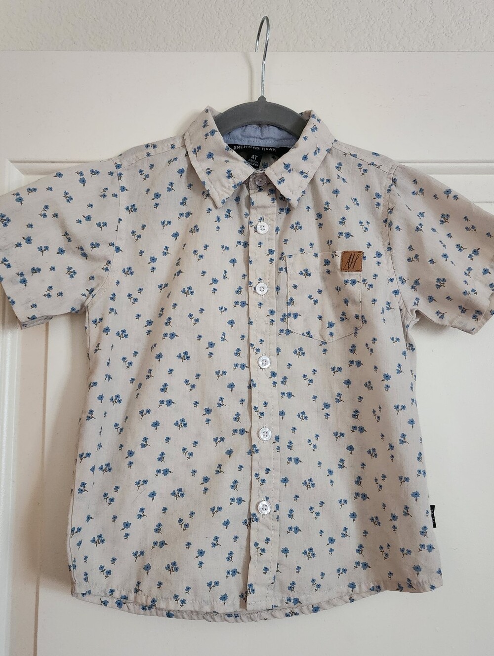 4T American Hawk Button Up